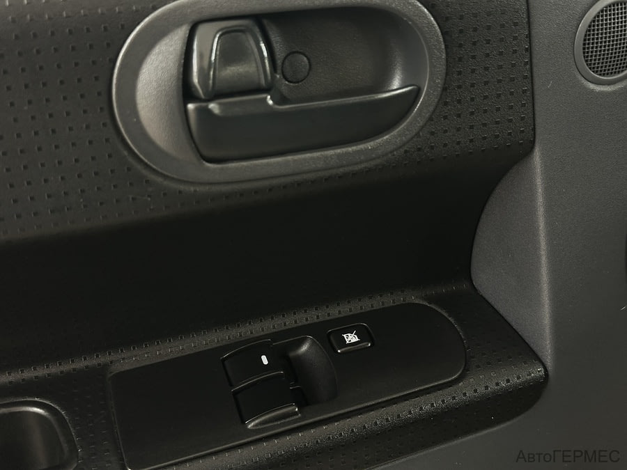 Фото MITSUBISHI Colt VI (Z20/Z30) с пробегом | №9