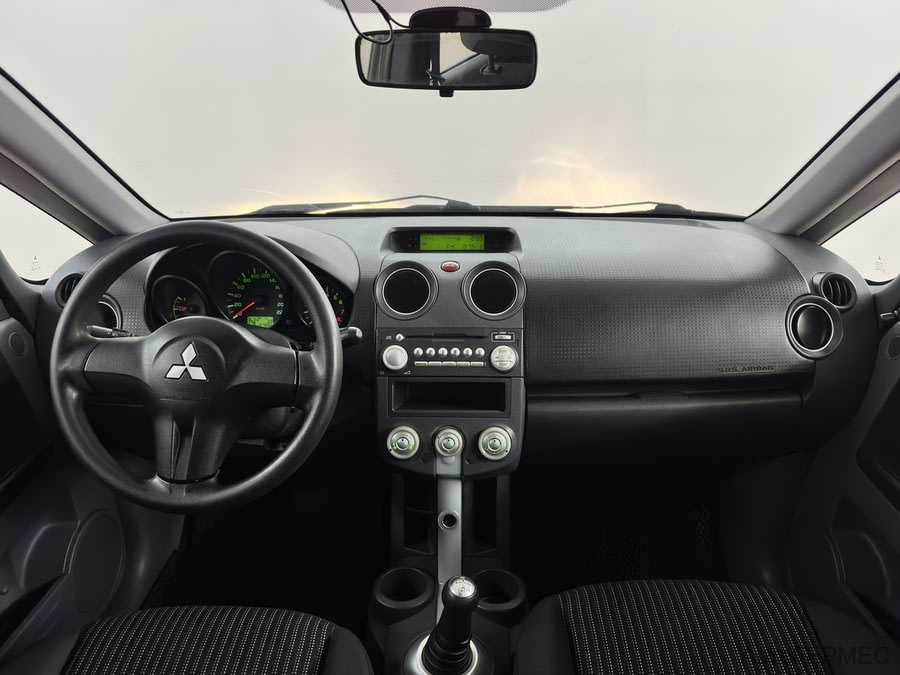 Фото MITSUBISHI Colt VI (Z20/Z30) с пробегом | №5