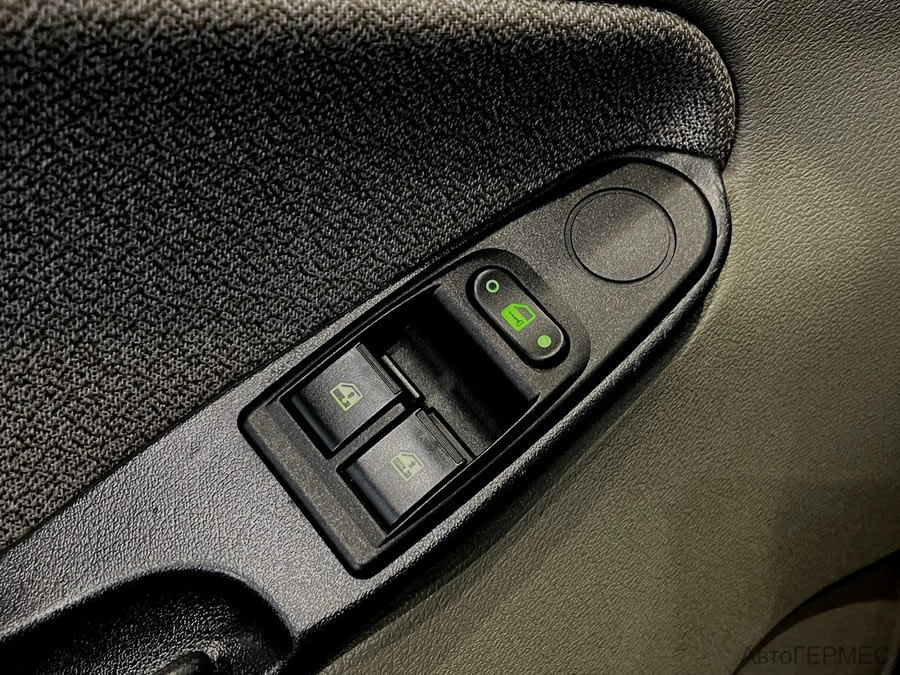 Фото LADA Kalina I с пробегом | №8 Фото LADA Kalina I с пробегом | №8