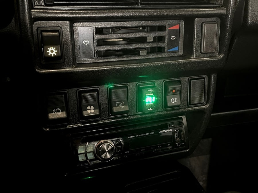 Фото LADA Niva 2121 I Рестайлинг с пробегом | №7