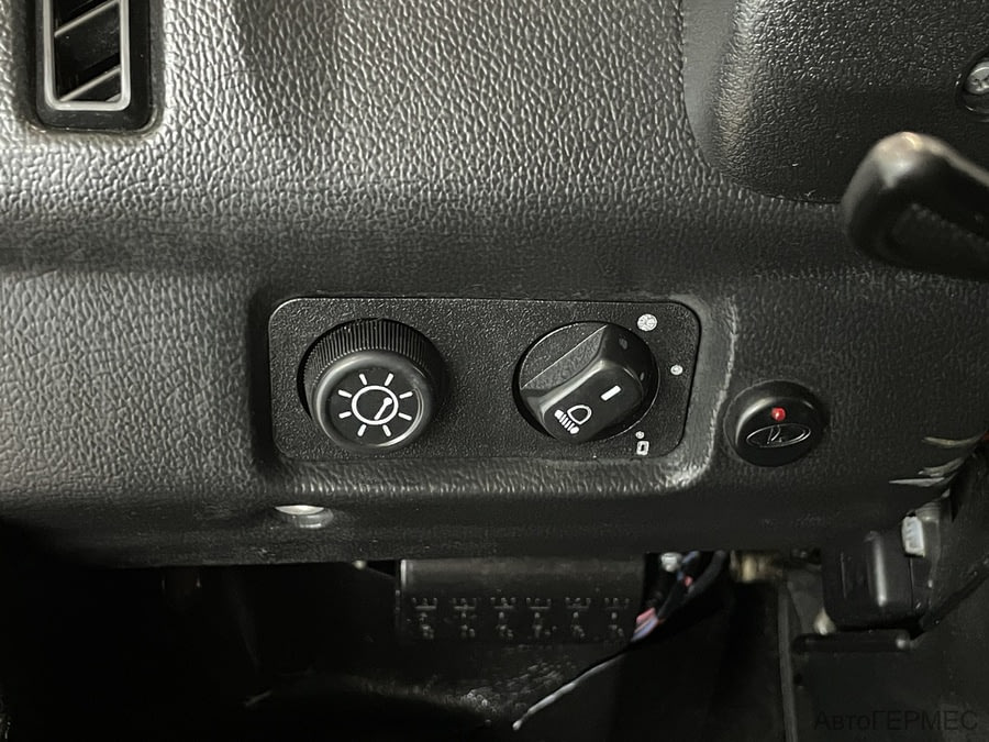 Фото LADA Niva 2121 I Рестайлинг с пробегом | №8