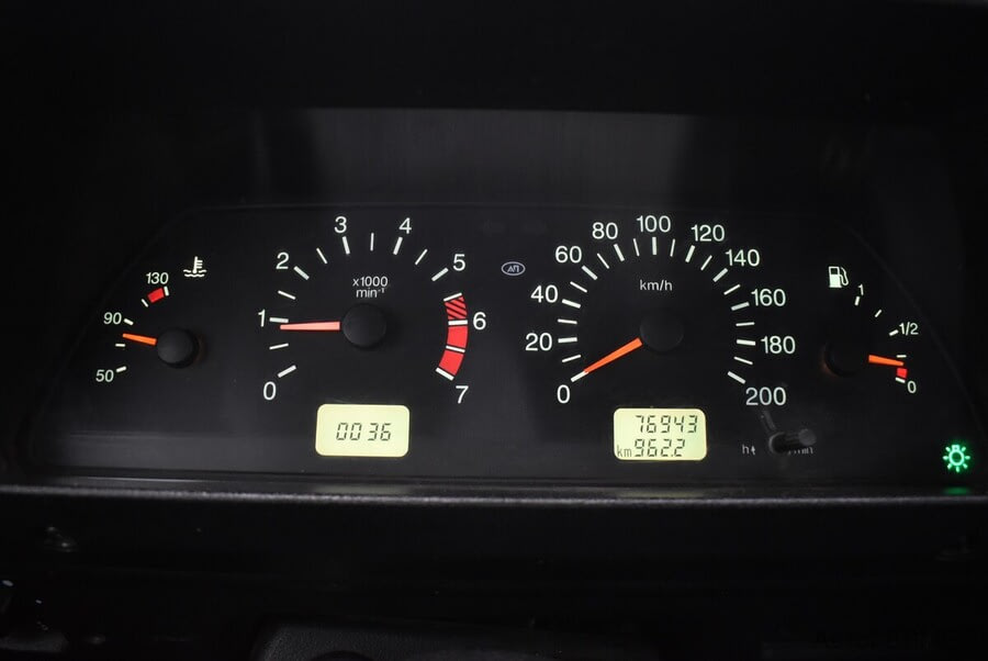 Фото LADA Niva 2121 I Рестайлинг с пробегом | №6