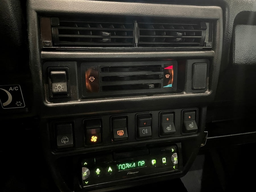 Фото LADA Niva 2121 I Рестайлинг с пробегом | №7