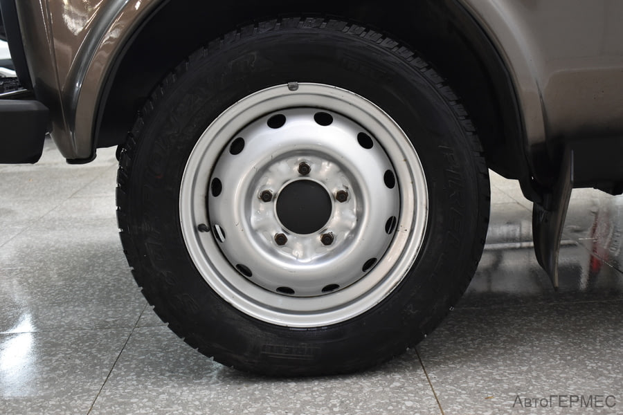 Фото LADA Niva 2121 I Рестайлинг с пробегом | №15