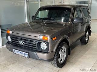 Фото LADA Niva 2121 I Рестайлинг с пробегом Фото LADA Niva 2121 I Рестайлинг с пробегом