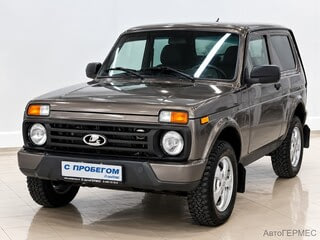 Фото LADA Niva 2121 I Рестайлинг с пробегом Фото LADA Niva 2121 I Рестайлинг с пробегом