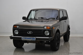Фото LADA Niva 2121 I Рестайлинг с пробегом Фото LADA Niva 2121 I Рестайлинг с пробегом