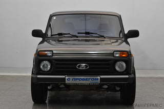 Фото LADA Niva 2121 I Рестайлинг с пробегом Фото LADA Niva 2121 I Рестайлинг с пробегом