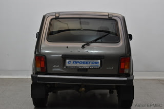 Фото LADA Niva 2121 I Рестайлинг с пробегом Фото LADA Niva 2121 I Рестайлинг с пробегом