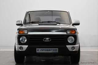 Фото LADA Niva 2121 I Рестайлинг с пробегом Фото LADA Niva 2121 I Рестайлинг с пробегом
