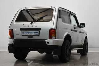 Фото LADA Niva 2121 I Рестайлинг с пробегом Фото LADA Niva 2121 I Рестайлинг с пробегом