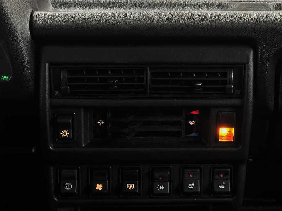 Фото LADA Niva 2121 I Рестайлинг с пробегом | №7