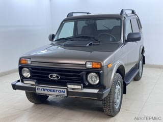 Фото LADA Niva 2121 I Рестайлинг с пробегом Фото LADA Niva 2121 I Рестайлинг с пробегом