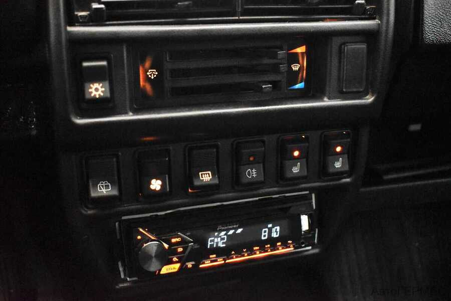 Фото LADA Niva 2121 I Рестайлинг с пробегом | №7