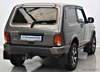 Фото LADA Niva 2121 I Рестайлинг с пробегом Фото LADA Niva 2121 I Рестайлинг с пробегом
