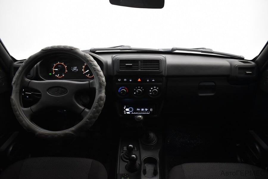 Фото LADA Niva 2121 I Рестайлинг (2020) с пробегом | №5