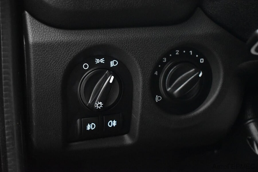 Фото LADA NIVA Legend I Рестайлинг с пробегом | №10 Фото LADA NIVA Legend I Рестайлинг с пробегом | №10