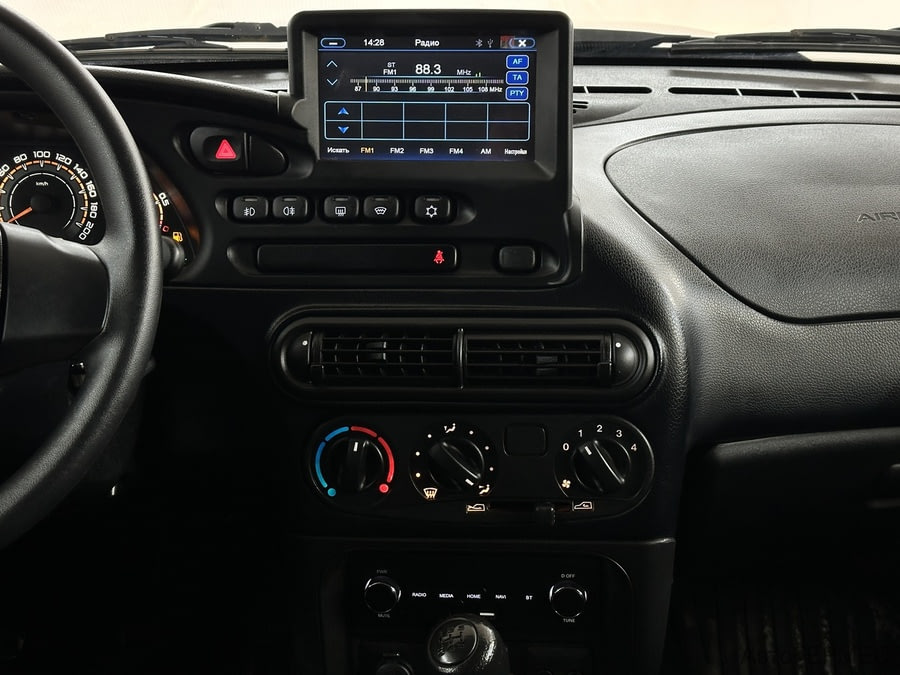 Фото LADA NIVA Travel I с пробегом | №7