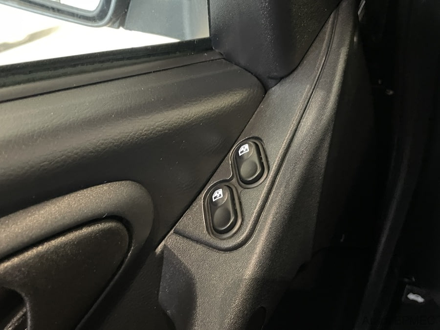 Фото LADA NIVA Travel I с пробегом | №10 Фото LADA NIVA Travel I с пробегом | №10