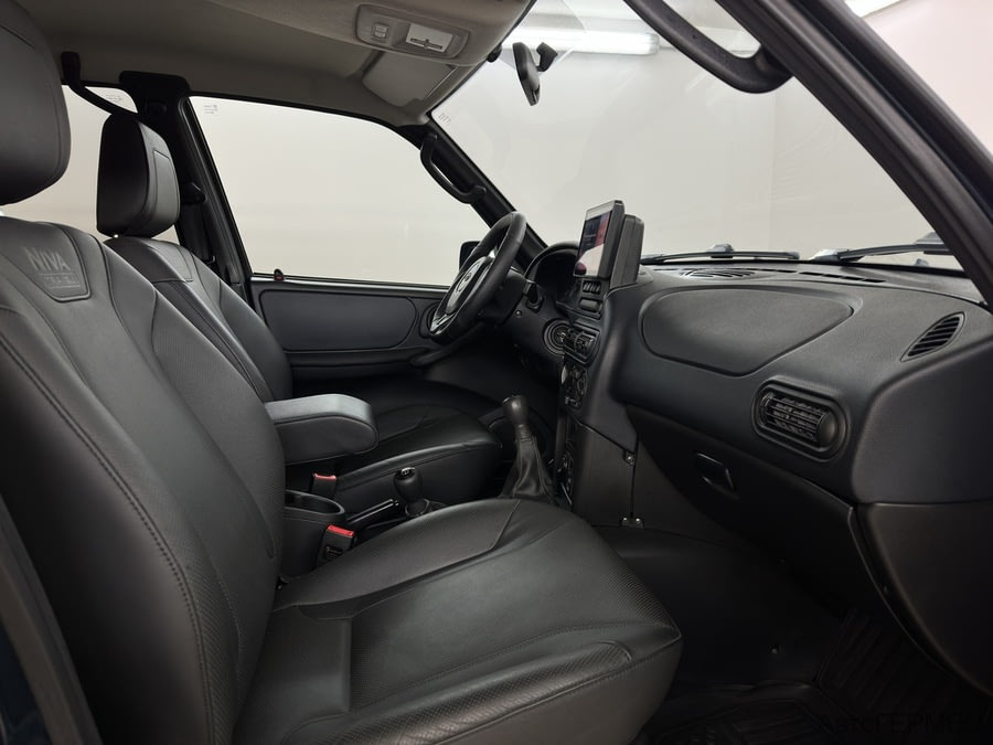 Фото LADA NIVA Travel I с пробегом | №11