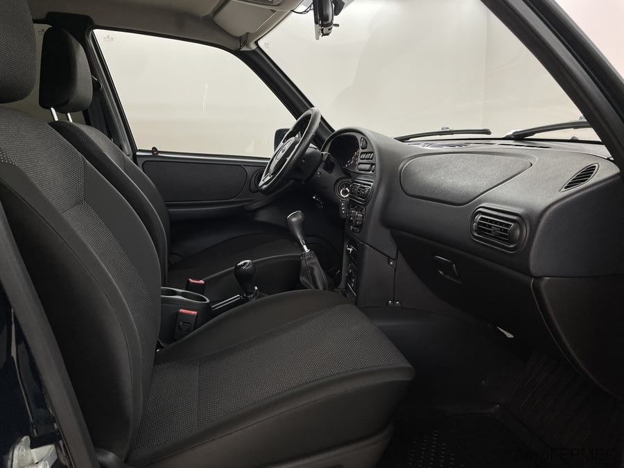 Фото LADA NIVA Travel I с пробегом | №10 Фото LADA NIVA Travel I с пробегом | №10