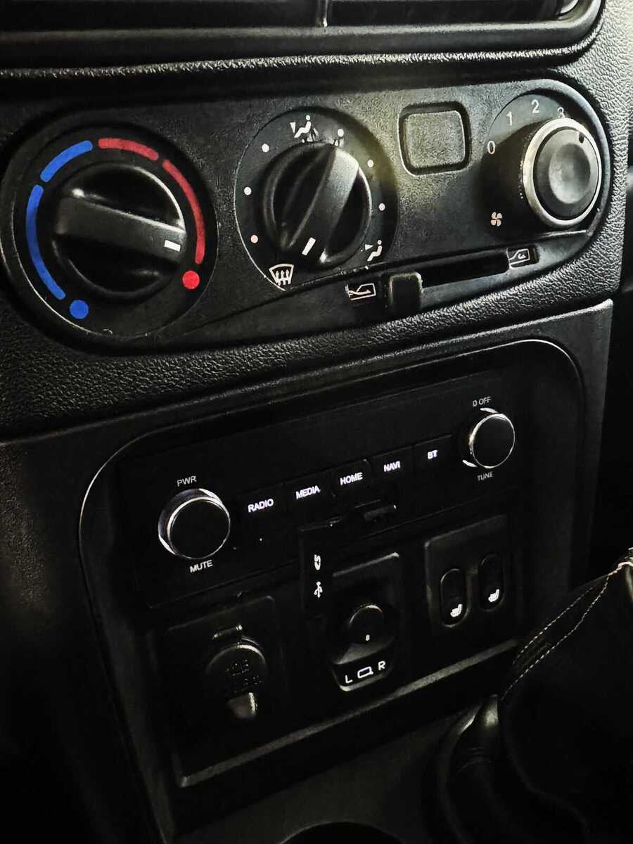 Фото LADA NIVA Travel I с пробегом | №8