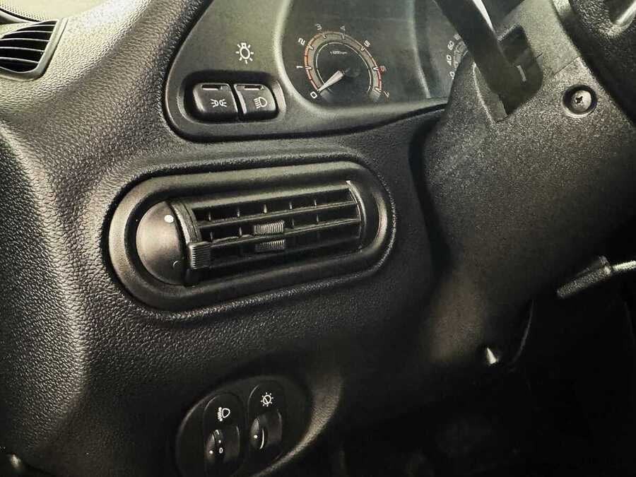 Фото LADA NIVA Travel I с пробегом | №10