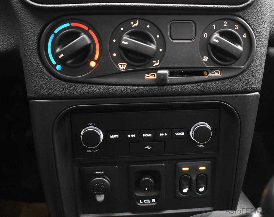 Фото LADA NIVA Travel I с пробегом | №8