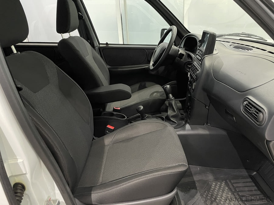 Фото LADA NIVA Travel I с пробегом | №12