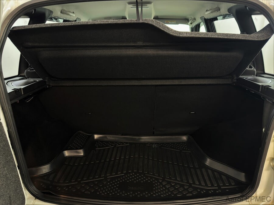 Фото LADA NIVA Travel I с пробегом | №13