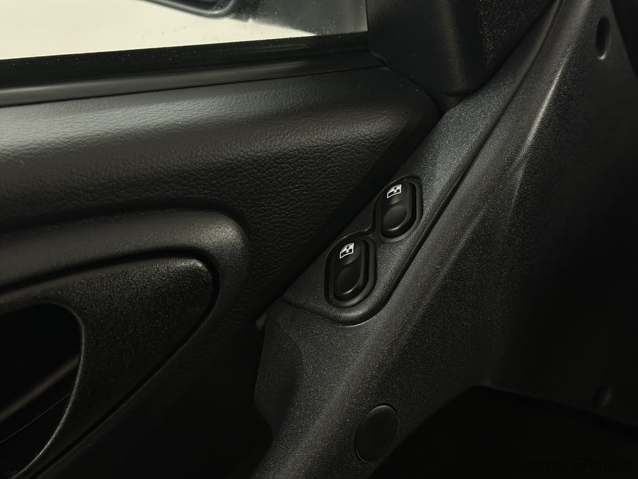 Фото LADA NIVA Travel I с пробегом | №10