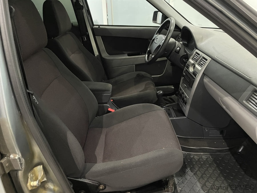 Фото LADA Priora I с пробегом | №10 Фото LADA Priora I с пробегом | №10