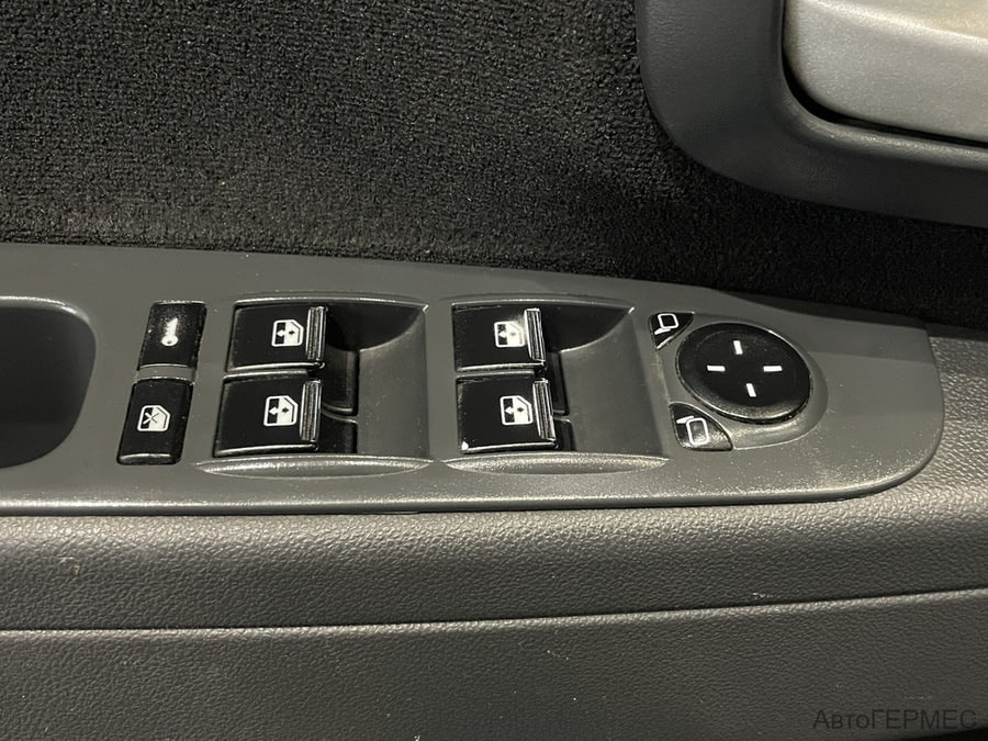 Фото LADA Priora I Рестайлинг с пробегом | №9