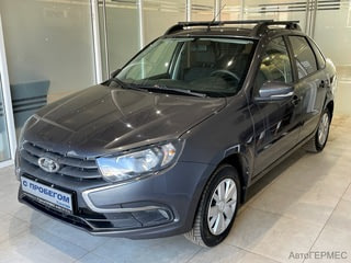 Фото LADA Granta седан I Рестайлинг с пробегом Фото LADA Granta седан I Рестайлинг с пробегом