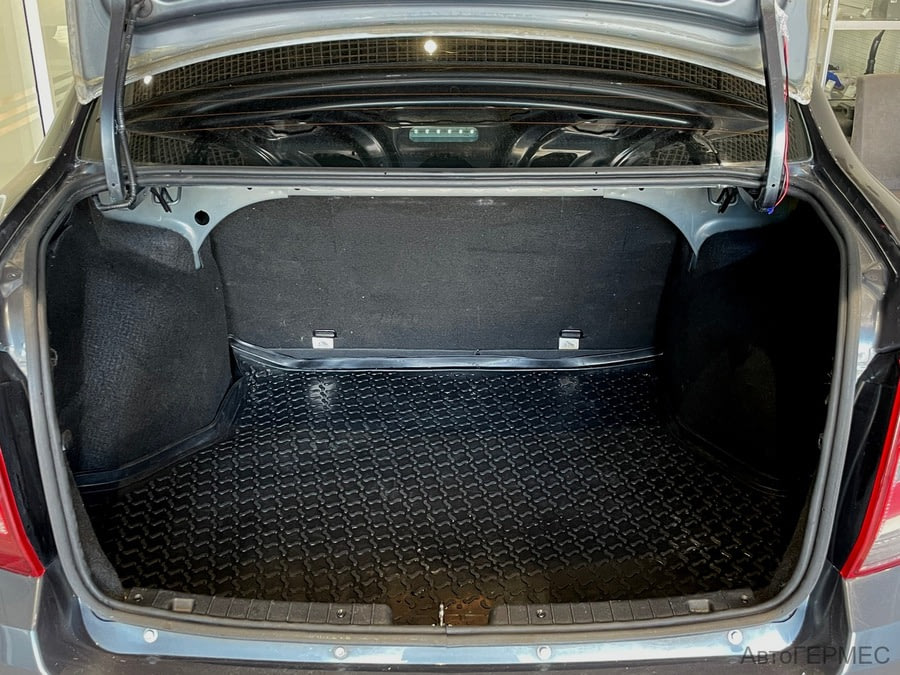 Фото LADA Granta седан I Рестайлинг с пробегом | №13