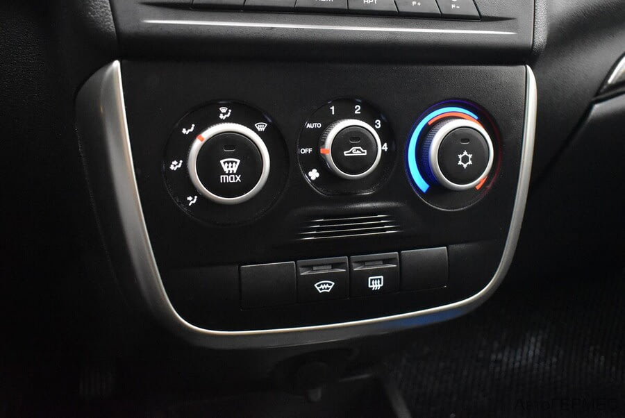 Фото LADA Granta I Рестайлинг с пробегом | №8