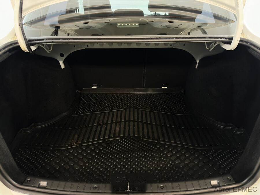 Фото LADA Granta I Рестайлинг с пробегом | №13 Фото LADA Granta I Рестайлинг с пробегом | №13