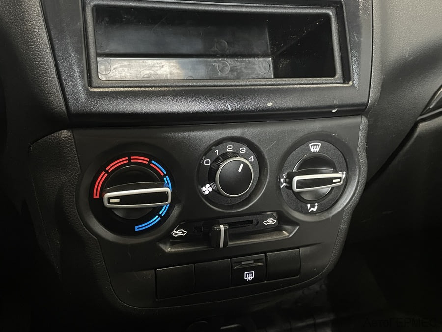 Фото LADA Granta I Рестайлинг с пробегом | №7