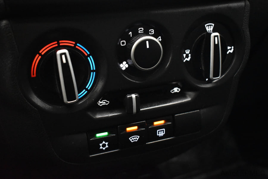 Фото LADA Granta I Рестайлинг с пробегом | №8