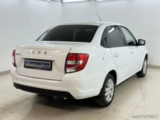 Фото LADA Granta I Рестайлинг с пробегом Фото LADA Granta I Рестайлинг с пробегом