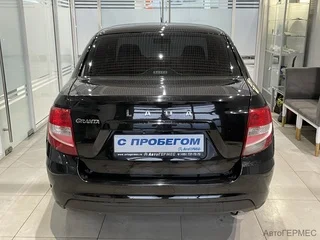 Фото LADA Granta I Рестайлинг с пробегом Фото LADA Granta I Рестайлинг с пробегом