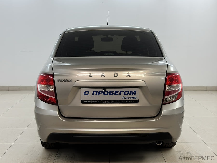 Фото LADA Granta I Рестайлинг с пробегом | №3 Фото LADA Granta I Рестайлинг с пробегом | №3