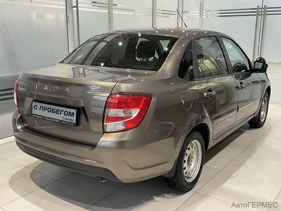 Фото LADA Granta I Рестайлинг с пробегом | №4 Фото LADA Granta I Рестайлинг с пробегом | №4