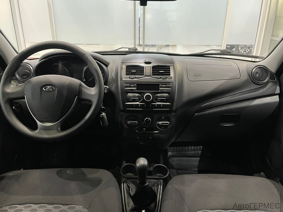 Фото LADA Granta I Рестайлинг с пробегом | №5 Фото LADA Granta I Рестайлинг с пробегом | №5