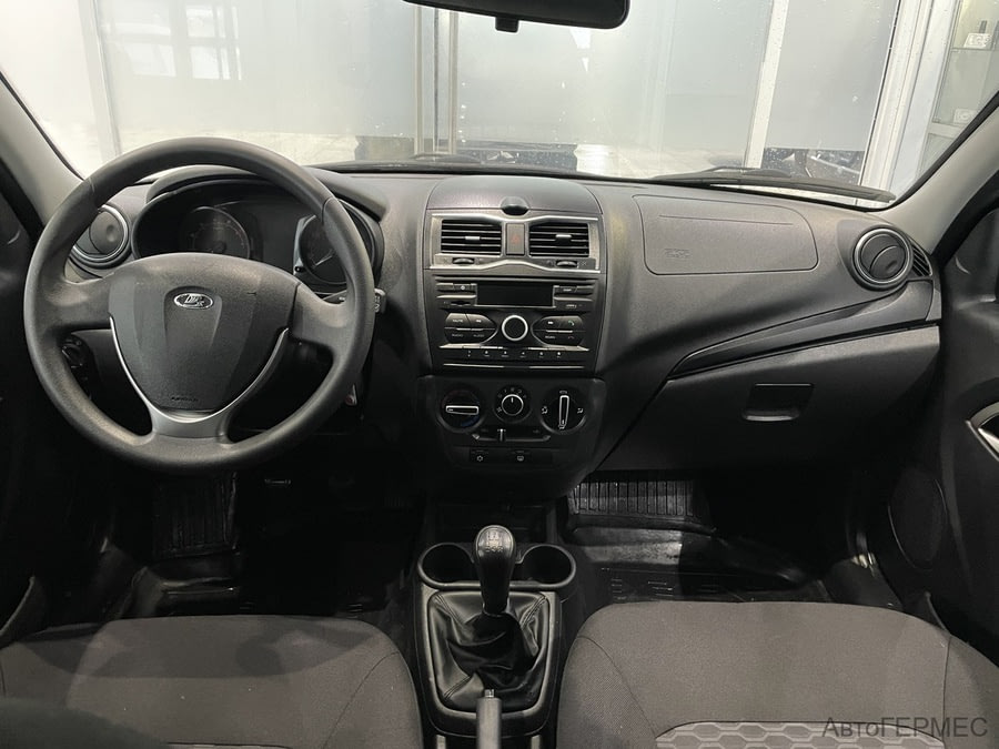 Фото LADA Granta I Рестайлинг с пробегом | №5 Фото LADA Granta I Рестайлинг с пробегом | №5