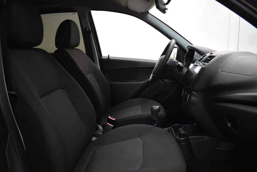 Фото LADA Granta I Рестайлинг с пробегом | №11 Фото LADA Granta I Рестайлинг с пробегом | №11