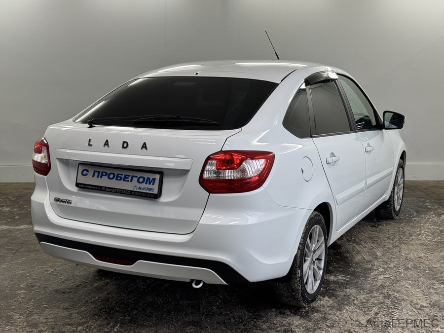 Фото LADA Granta I Рестайлинг с пробегом | №4