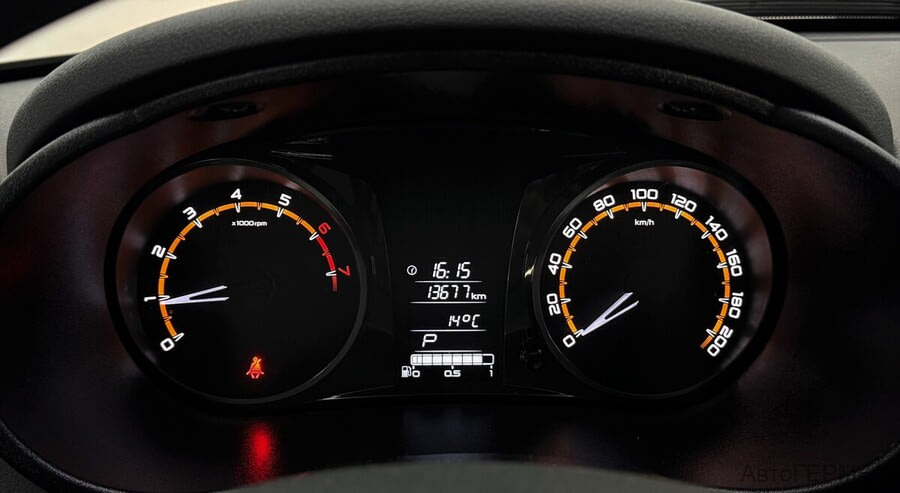 Фото LADA Granta I Рестайлинг с пробегом | №6 Фото LADA Granta I Рестайлинг с пробегом | №6