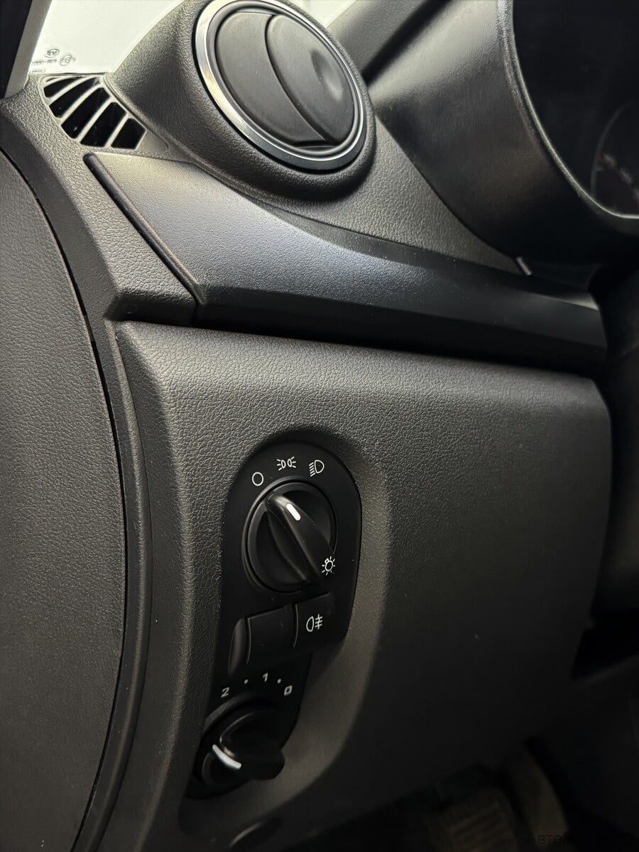 Фото LADA Granta I Рестайлинг с пробегом | №9 Фото LADA Granta I Рестайлинг с пробегом | №9