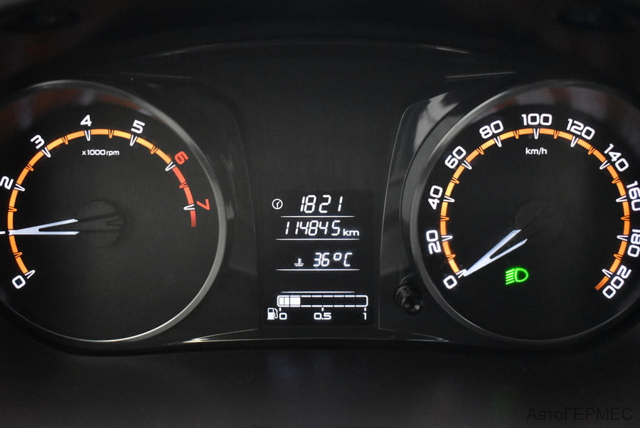 Фото LADA Granta I Рестайлинг с пробегом | №6 Фото LADA Granta I Рестайлинг с пробегом | №6